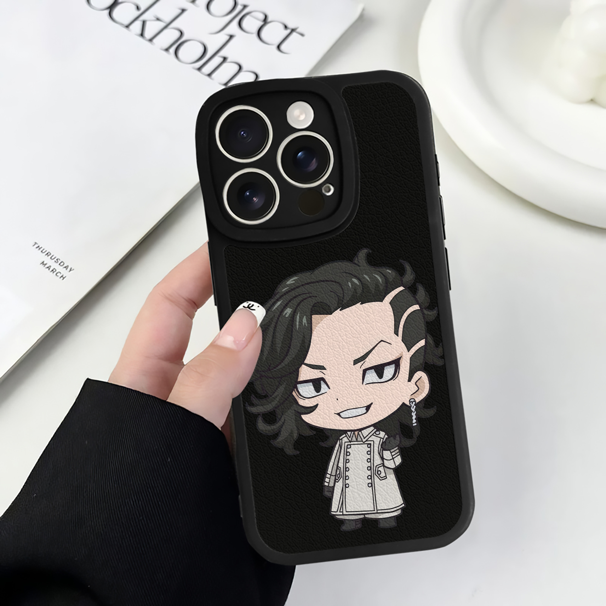 （画像用） 東京リベンジャーズ Tokyo Revengers 【iPhone 16シリーズ対応】シリコンスマホケース（レザー調） 材質：シリコン